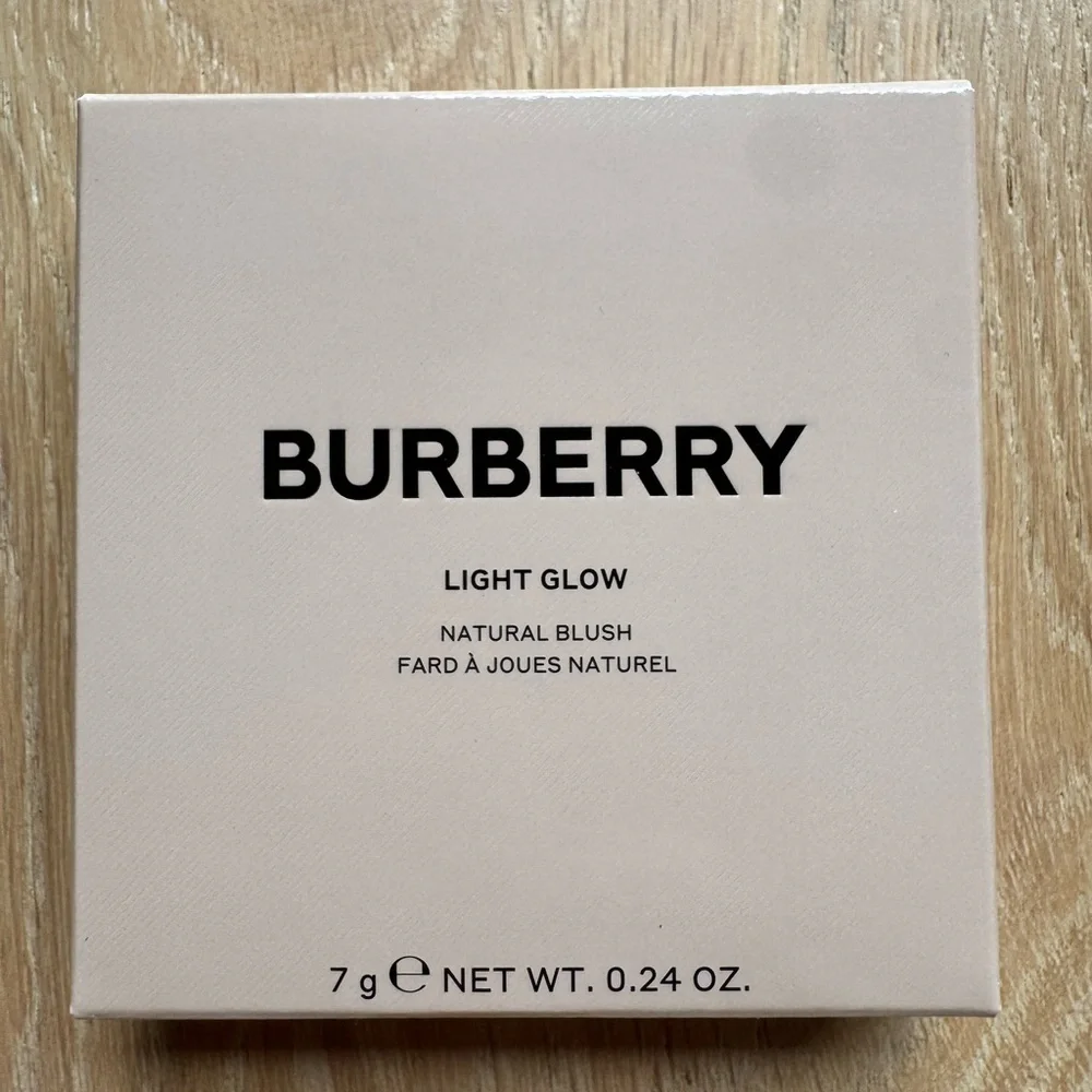 Burberry Light Glow Natural Blush CAMEO BLUSH No.02 0.24 oz | NIB